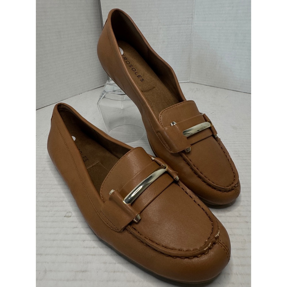 Aerosoles Drive Line Loafers Womens 9 Tan Gold Bar Detail Flats Classic Preppy